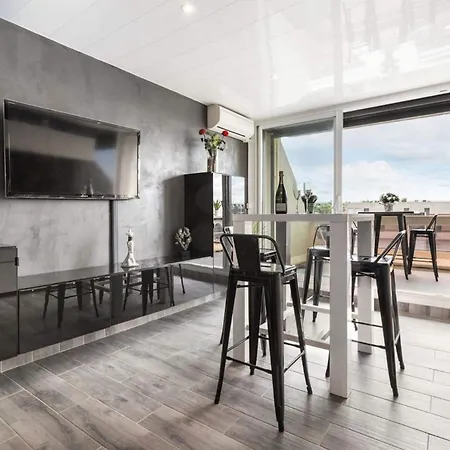 Apartment ô Parfum Des Désirs Elegantes In Cap Dagde Naturisten Dorf *